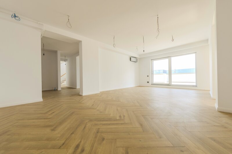 Splaiul Unirii Mihai Bravu duplex et. 5 si 6/6, 4 parcari subterane incluse